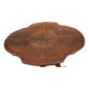 Table de Brienz en bois sculpté Edelweiss, en noyer avec … - Moinat - Brienz