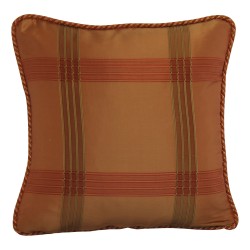 Coussin de décoration recouvert de tissu Kansu et soie à