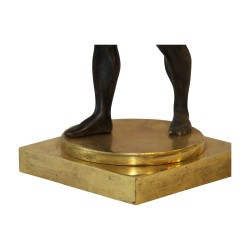 Bronze (nubien) "Porteur noir" patiné sur socle. Fabrication