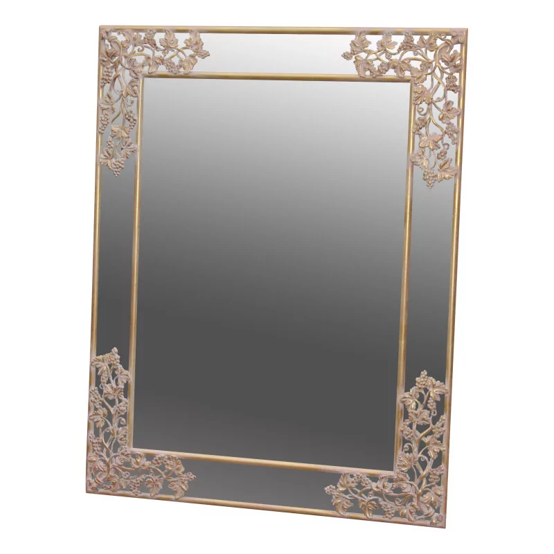 Miroir rectangulaire avec décor grappe de raison de style … - Moinat - Glaces, Miroirs