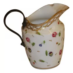 Porcelain milk jug with floral decoration and handle …