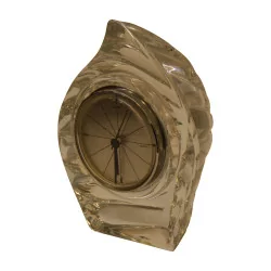 片叶子形状的 Daum 水晶台钟，带有……