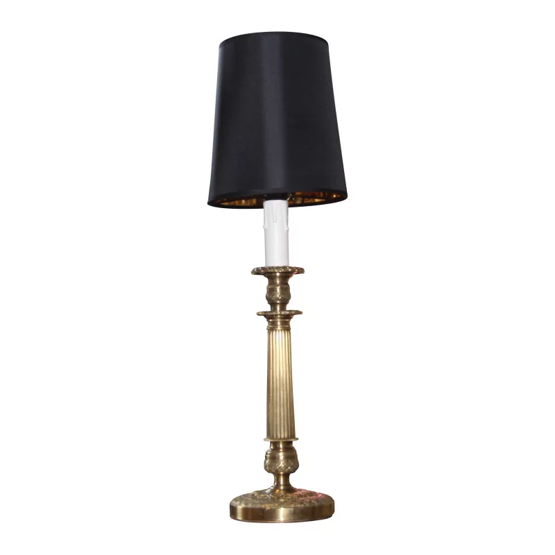 Lampe en bronze avec ornement et abat-jour noir et intérieur … - Moinat - Lampes de table