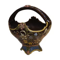 个老图恩瓷篮。 19世纪