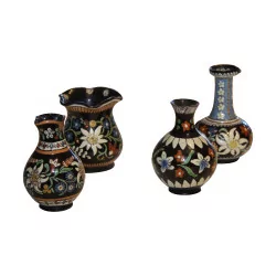 Set mit 4 kleinen Vasen (Soliflore) Alt Thun. 19. …