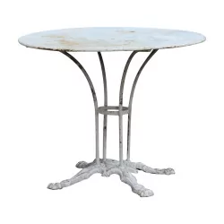 Napoleon III garden table with cast iron base and white …