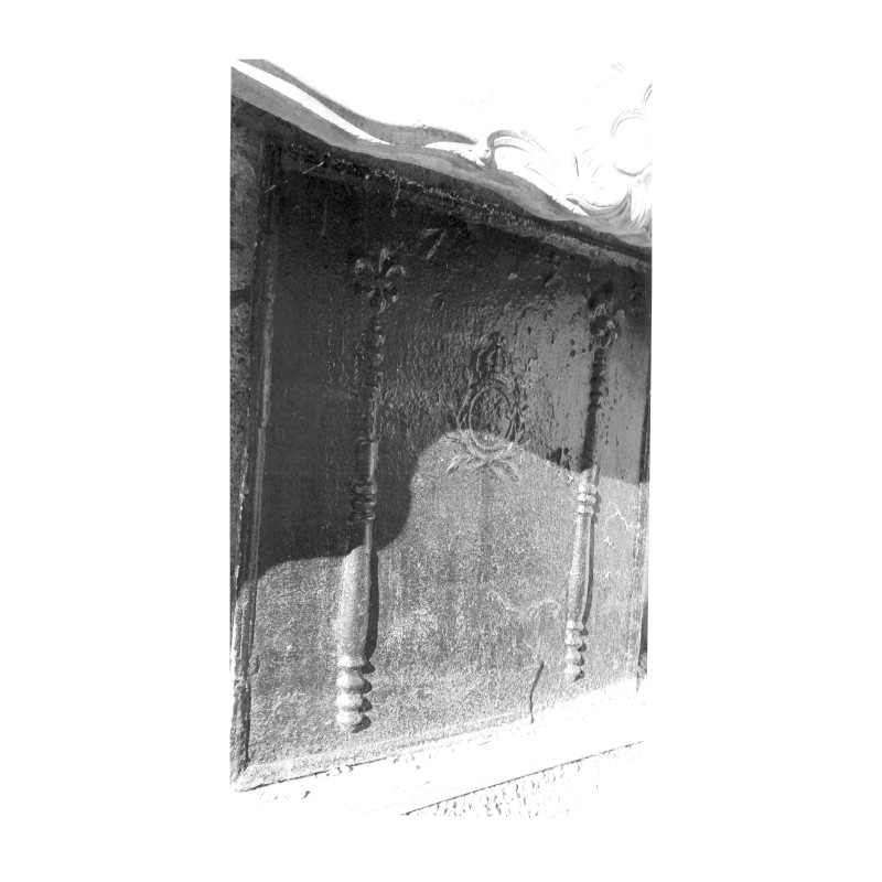 Kaminplatte aus schwarzem Gusseisen. 20. Jahrhundert - Moinat - Kaminplatten Kaminplatte aus schwarzem Gusseisen. 20. Jahrhundert - Moinat - Kaminplatten