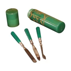 Cylindrical box for Bakelite manicure kit, decorations …