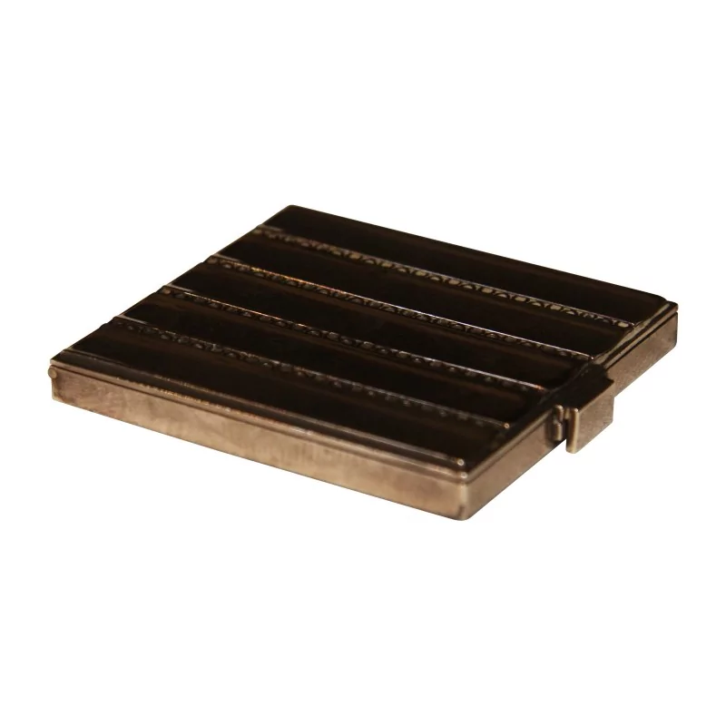 Poudrier en argent 925 avec décor gravé sur les 2 - Moinat - Argenterie