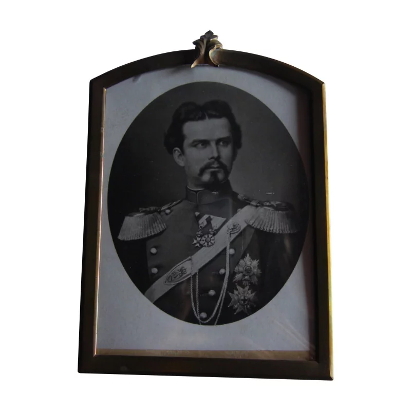 Messingrahmen unter Glas mit Fotografie Ludwig II. von … - Moinat - Bildrahmen