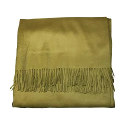 Loro Piana 抱毯，100% 羊绒，马尾藻色。在制作 …