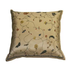 Cushion from the Chelsea Textiles collection in silk with decoration