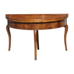 Table demi-lune Louis-Philippe en noyer. Suisse (Vaud), vers …