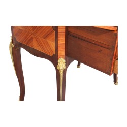 Coiffeuse Louis XV à combinaison, en bois de rose et bois de
