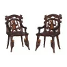 Pair of Brienz “Ours” armchairs, in carved wood, … - Moinat - Brienz