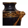 Lamp in blue Sèvres porcelain and gold decorations, with … - Moinat - Table lamps