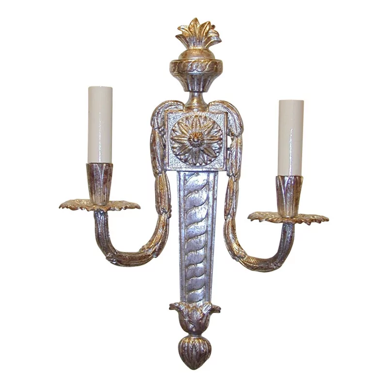 Pair of Louis XVI sconces with 2 lights in silvered bronze. - Moinat - Wall lights, Sconces