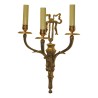 Applique Louis XVI en bronze à 3 lumières. - Moinat - Appliques murales
