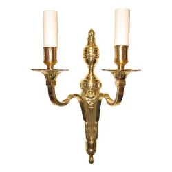 Louis XVI wall lamp in gilded bronze, with 2 lights.