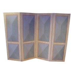 Screen with 4 leaves with painted decoration.