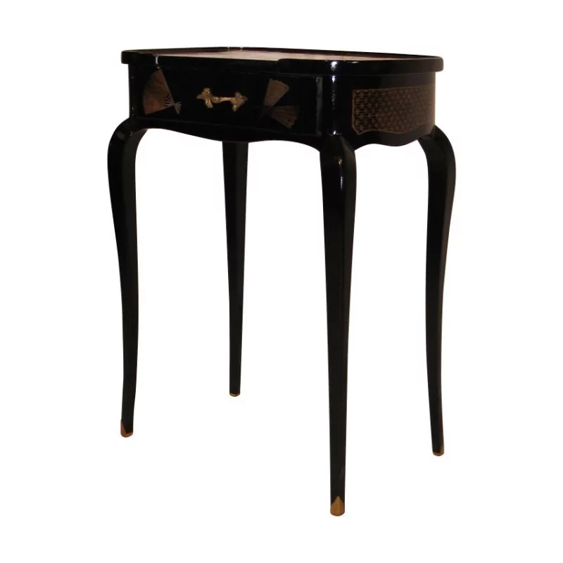 Kidney table in black lacquered wood with “fan” decor, and 1 … - Moinat - End tables, Bouillotte tables, Bedside tables, Pedestal tables