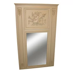 “Rural” overmantel in white lacquered wood.