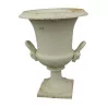 “Medici” vase in beige patinated cast iron with handles. - Moinat - Urns, Vases