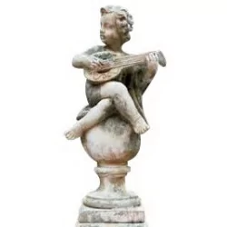 Statue en pierre reconstituée "Joueur de Mandoline". Base 29 x