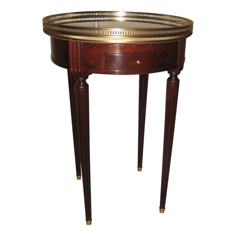 Table bouillotte Louis XVI en merisier teinte acajou, avec 2 - Moinat - Bouts de canapé, Bouillottes, Chevets, Guéridons Table bouillotte Louis XVI en merisier teinte acajou, avec 2 - Moinat - Bouts de canapé, Bouillottes, Chevets, Guéridons
