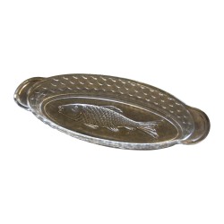 Oval glass empty pocket dish with fish decoration in the …