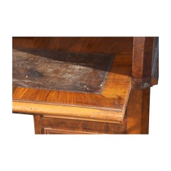 Bureau cylindre en bois d'acajou, avec multiples tiroirs et …