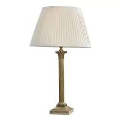 Lampe colonne en laiton doré (ancien modèle) avec abat-jour en …