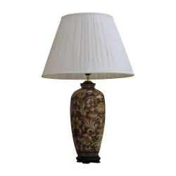 Porcelain lamp, DAO model with pleated silk lampshade …