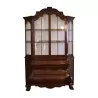Commode vitrine Baroque, 3 tiroirs dans le bas et vitrine dans … - Moinat - Etagères, Bibliothèques, Vitrines