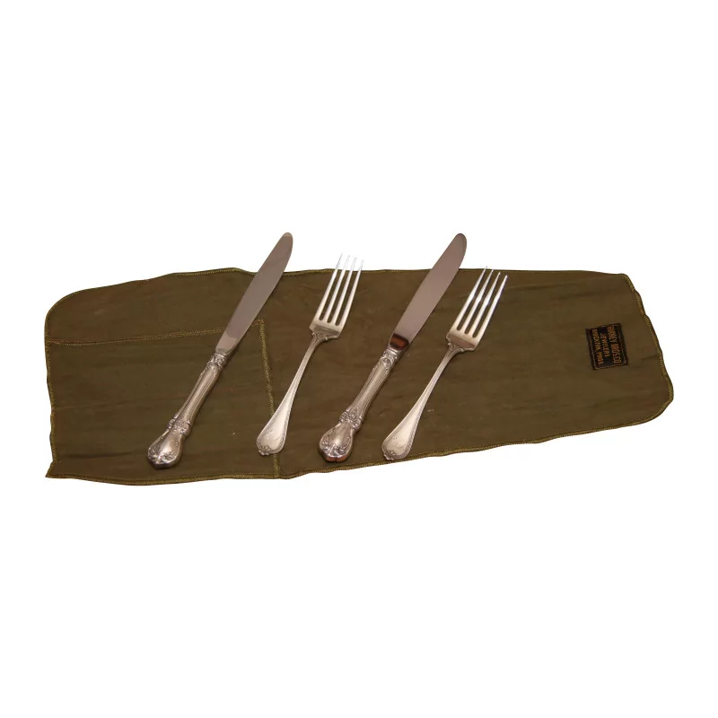 Service for 2 including: 2 knives (L3 x H22 cm) and 2 … - Moinat - Silverware