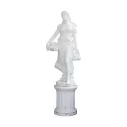 Grande statue "Femme - Hiver" en concassé de pierre naturelle