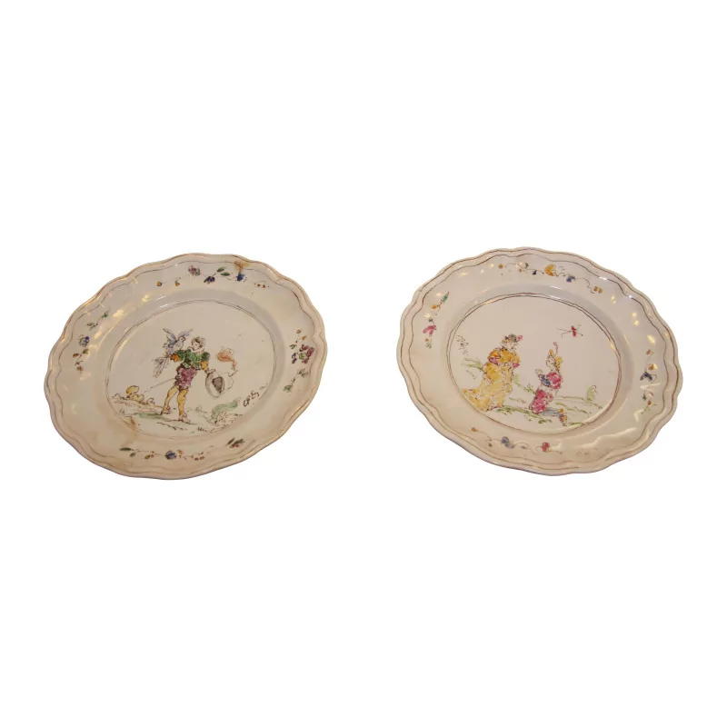 Pair of porcelain decorative wall plates with decor … - Moinat - Chinaware, Porcelain