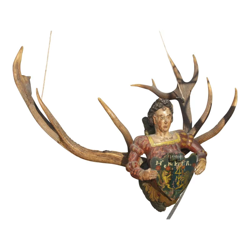 Старинная люстра в виде русалки и герб с оленьими рогами в … - Moinat - Декоративные предметы