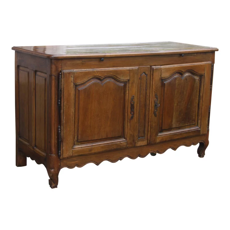 Buffet, enfilade 2 portes 1 clé Louis XV en bois de noyer, … - Moinat - Bahuts, Bars, Buffets, Coffres, Enfilades