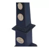 Obelisk in black painted wood “Aux cams” large model. - Moinat - Decorating accessories