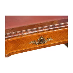 Bureau plat de style Louis XV à 5 tiroirs et 1 clé, écritoire …