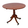Table ronde Regency, avec 4 pieds griffes en bronze sur … - Moinat - Tables de salle à manger