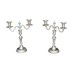 Paire de chandeliers Directoire en bronze argenté. 19ème …