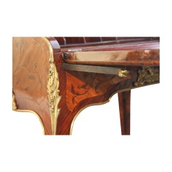 Bureau dos d âne de style Louis XV, modèle Mailfert Amos
