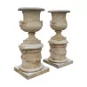 Vase „Aux Béliers“ aus zerkleinertem Naturstein, geformt und … - Moinat - Urnen, Vasen