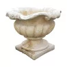 “Corolle” vase in crushed natural stone, molded and … - Moinat - Urns, Vases