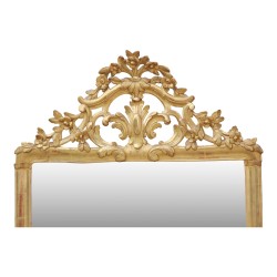 Grand miroir avec cadre en bois doré, fronton orné de fleurs …