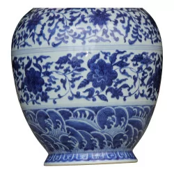 chinesische Porzellanlampe in Blau und Weiß mit