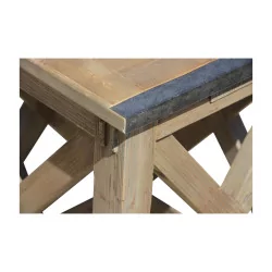 Bout de canapé carré en bois patiné gris de style Atelier