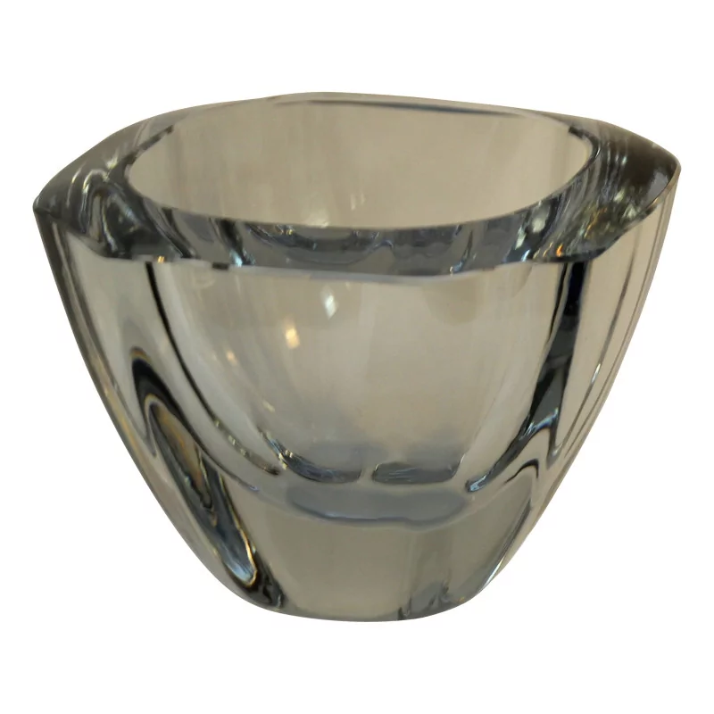 Thick crystal shell vase from Strömbergshyttan. Sweden, … - Moinat - Boxes, Urns, Vases